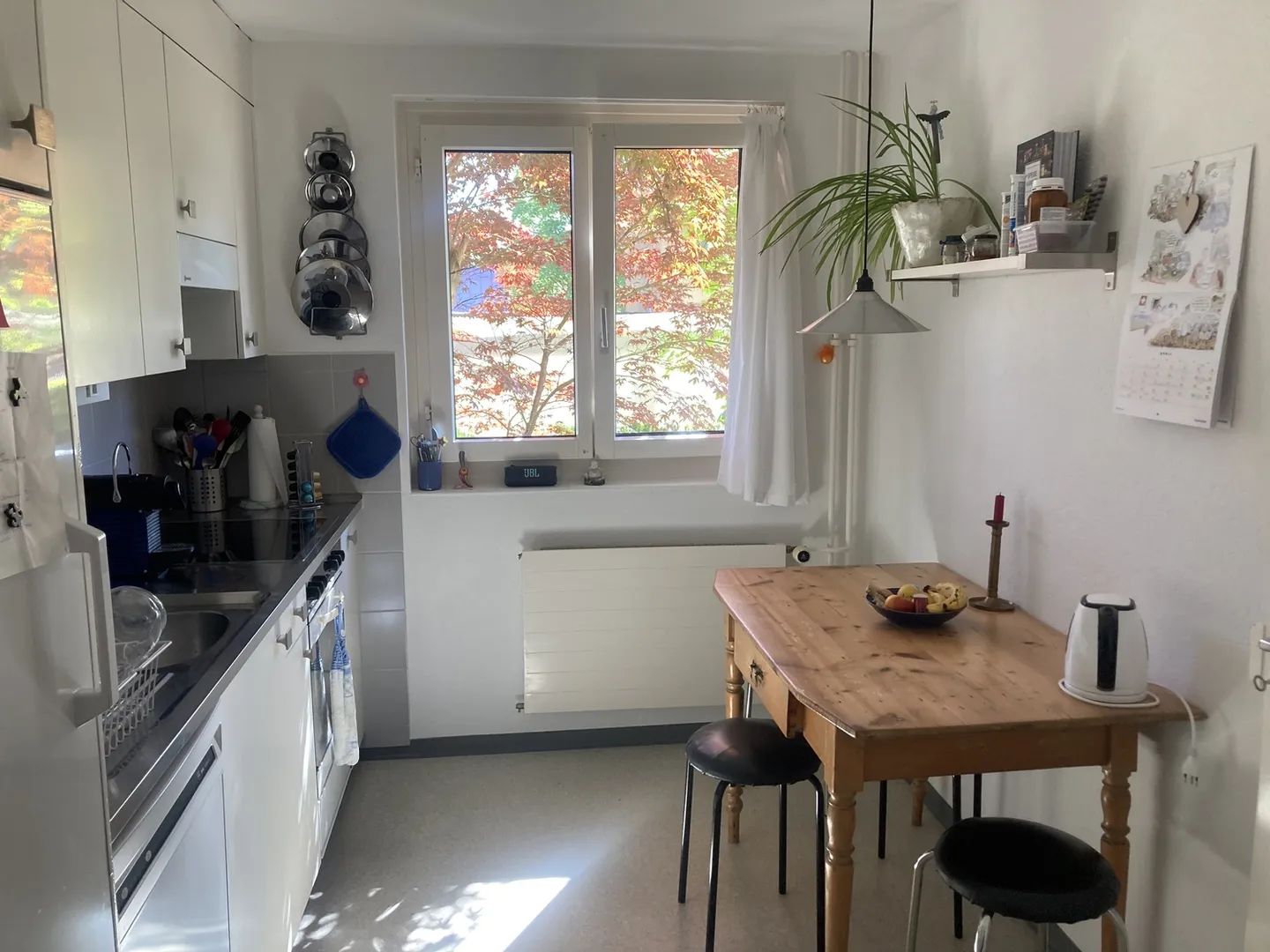 Charming 4-Room House - Photo 7 of 10