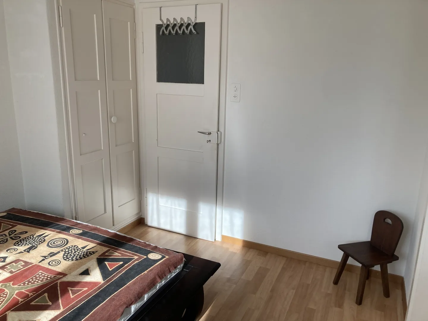 Charming 4-Room House - Photo 5 of 10