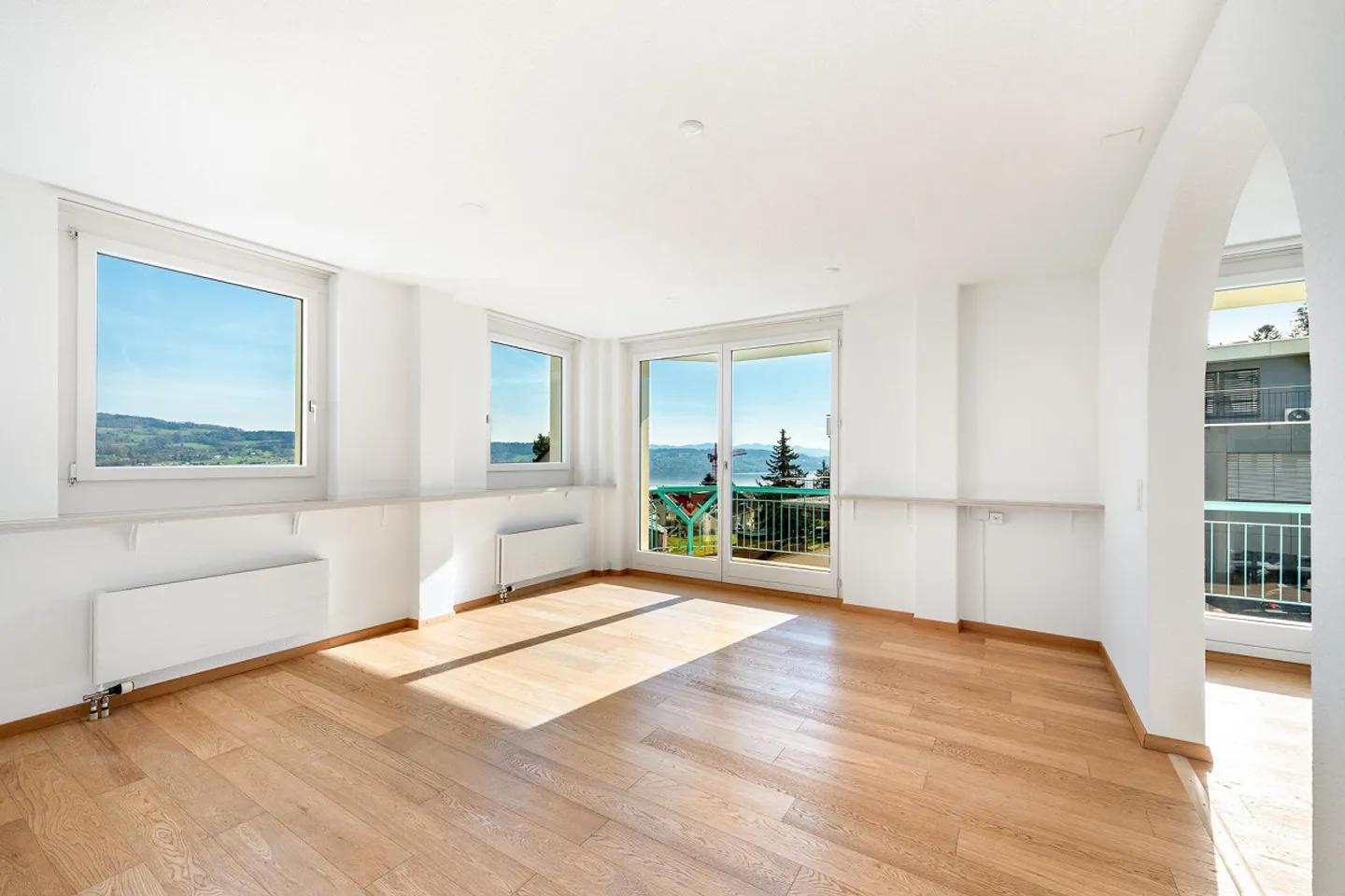 Il vostro nuovo ufficio o spazio commerciale sulla riva sinistra del Lago di Zurigo - Foto 2 di 9