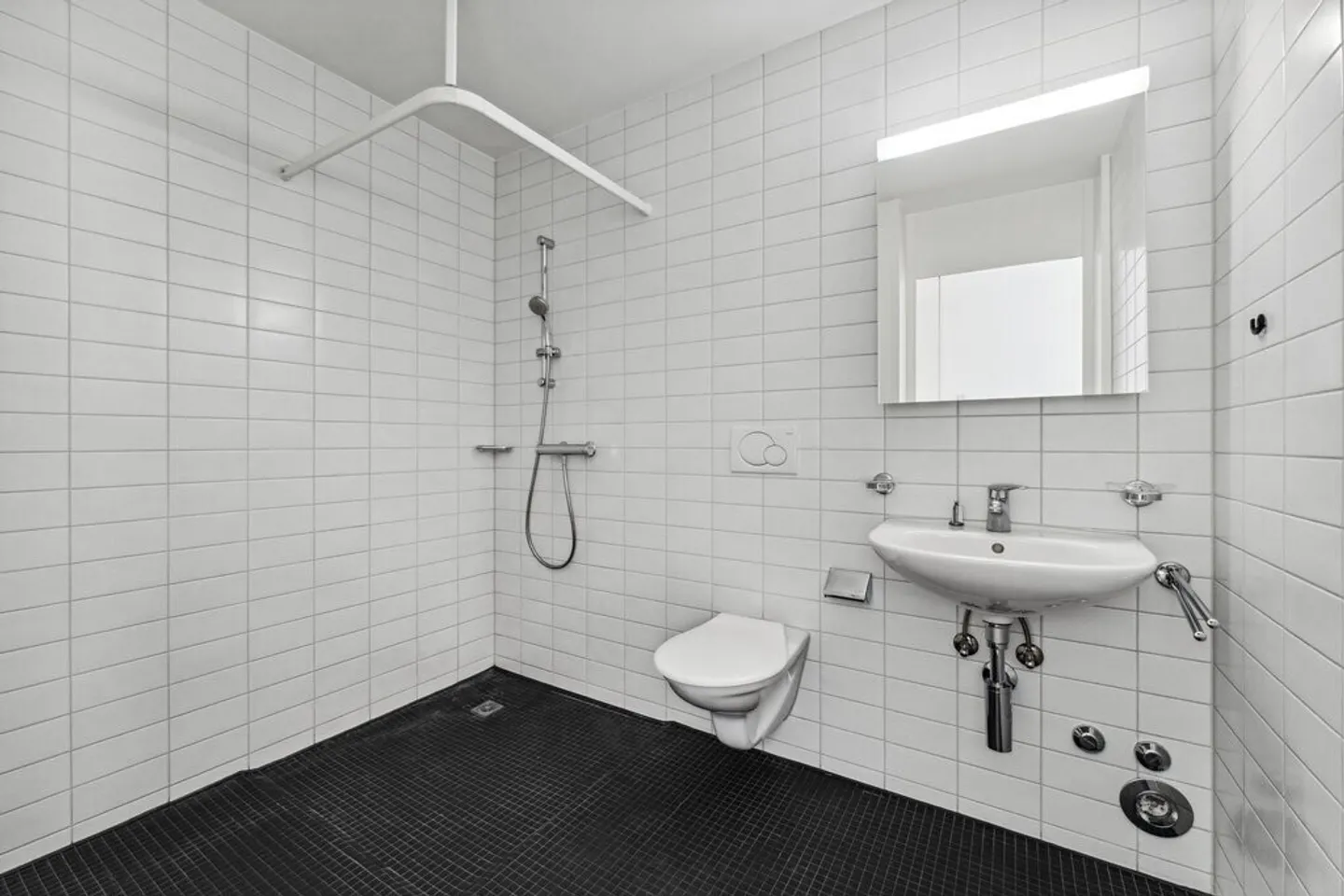 Appartamento in città per single - Foto 7 di 8