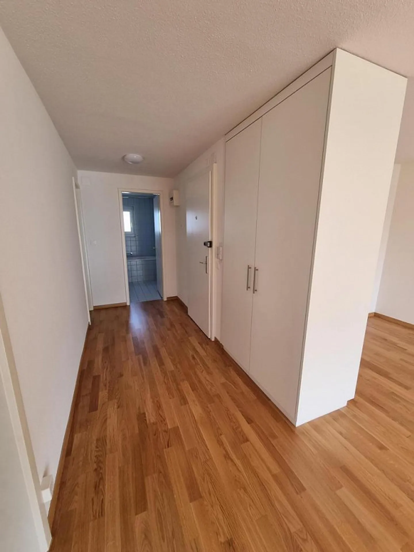 Appartamento 4.5 locali al 3° piano a Döttingen - Foto 2 di 9