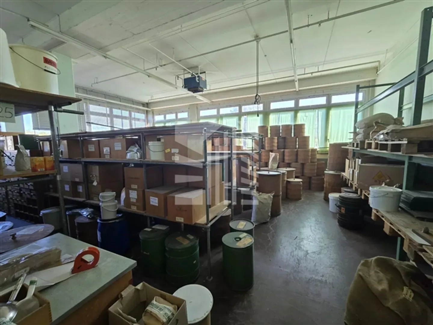 Grandes Espaces Commerciaux à Ecublens - Photo 7 sur 13