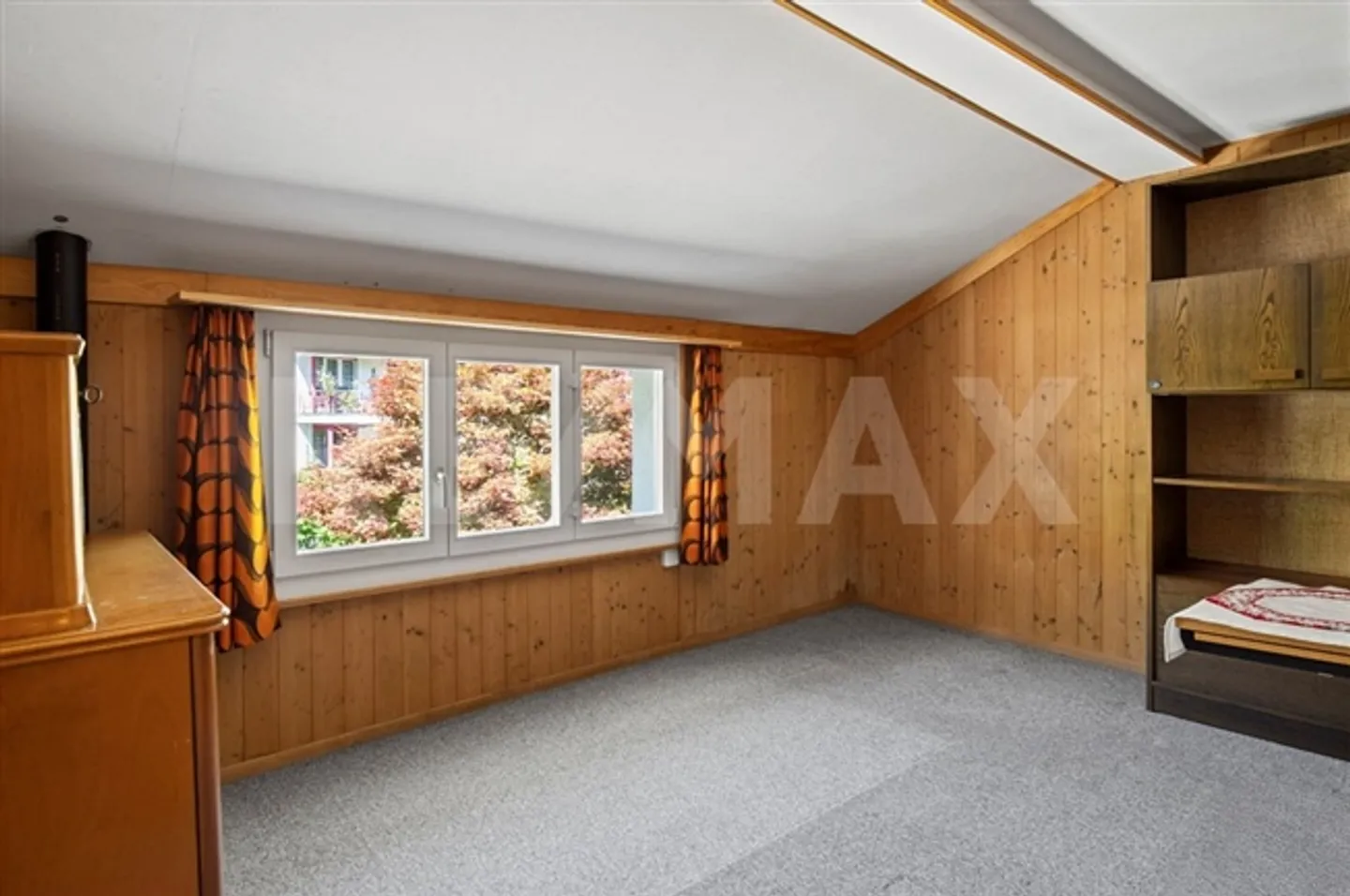 Well-maintained duplex house with building plot - Photo 10 of 13