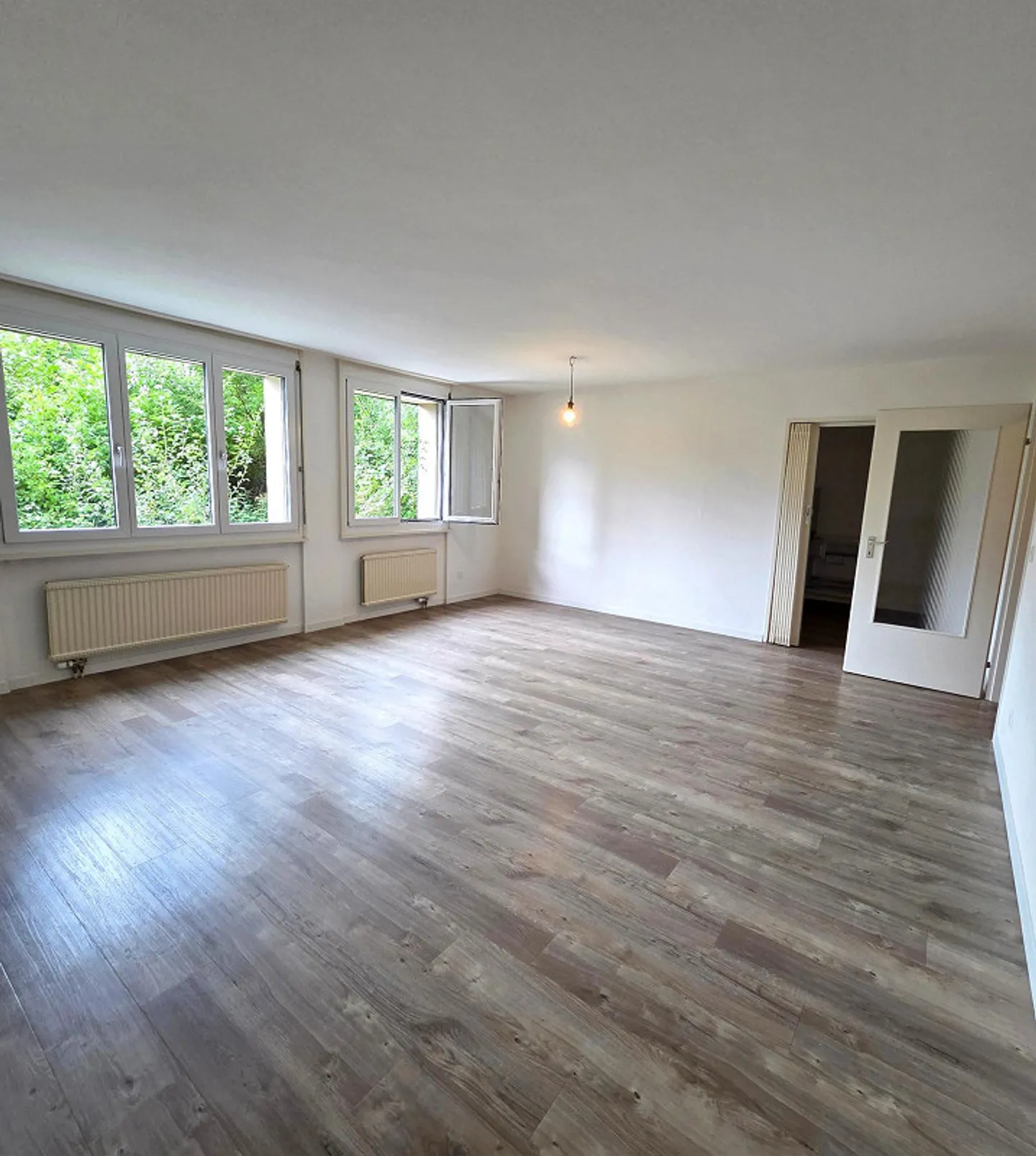 Grosszügige Wohnung in Herisau - Foto 2 von 5