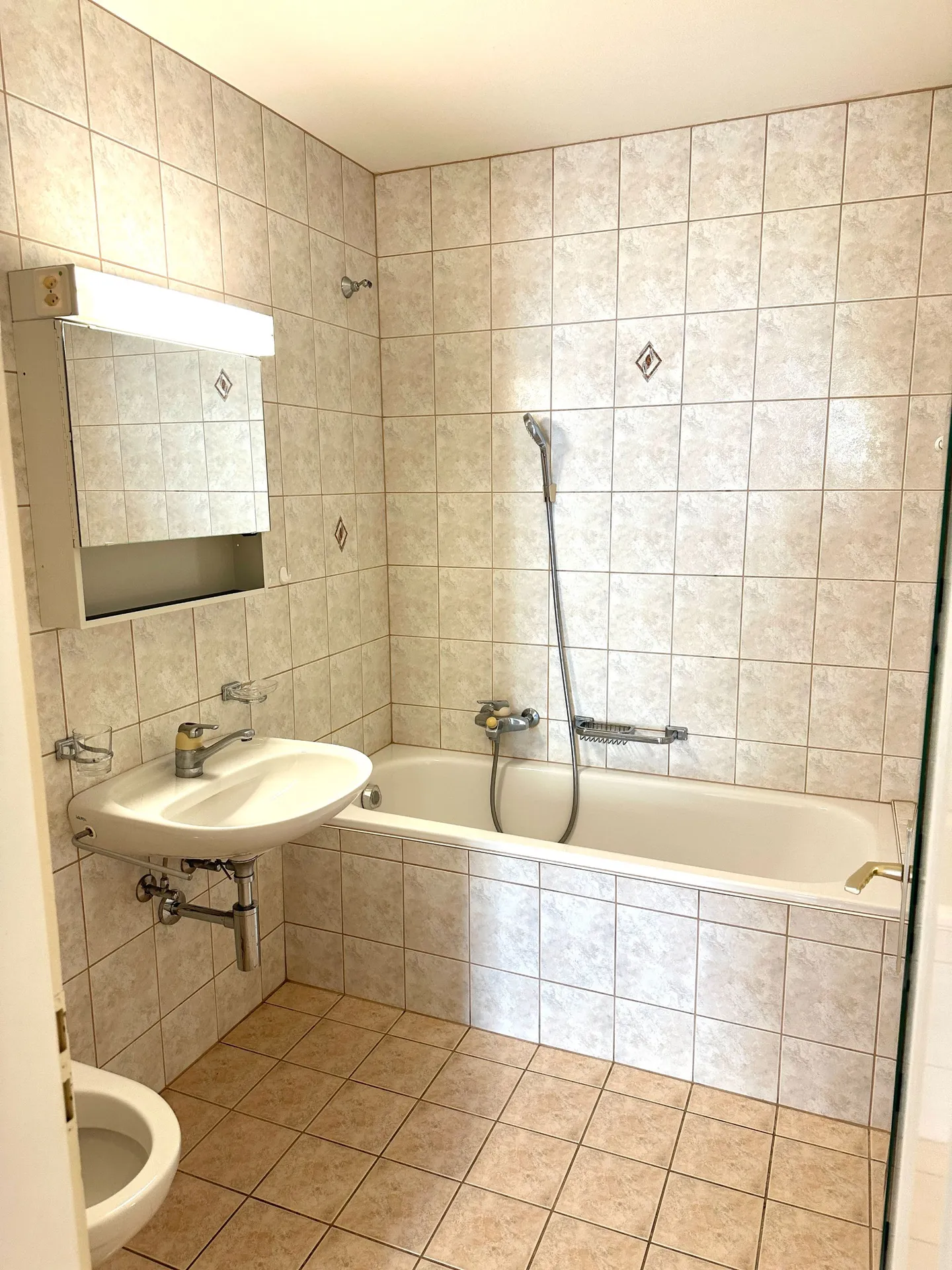 Appartement à louer - Photo 2 sur 3