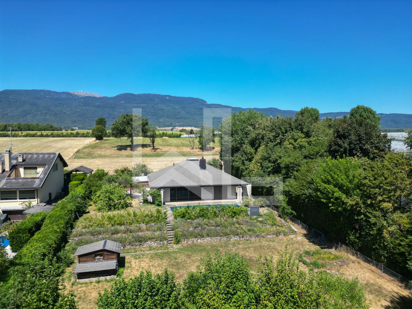 Einzelvilla zu renovieren - Foto 1 von 13