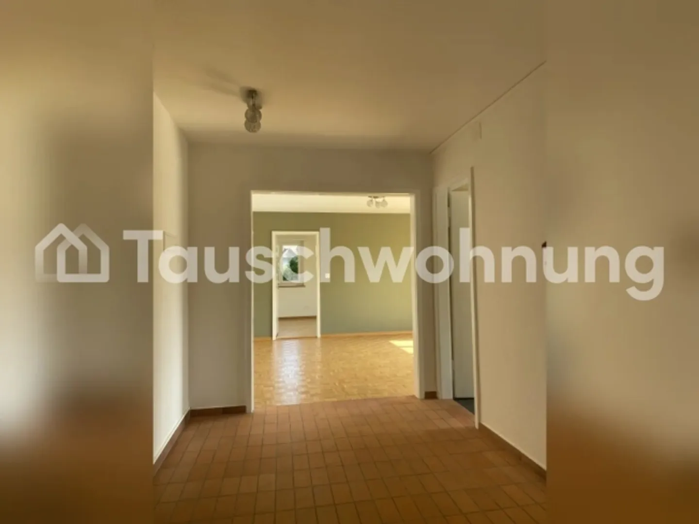 Cozy 2.5-Room Apartment - Photo 1 of 1