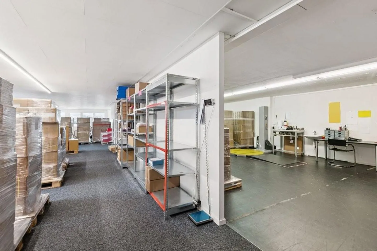 Helle und grosszügige Büro- und Lagerfläche in Hünenberg zu mieten - Foto 4 von 10