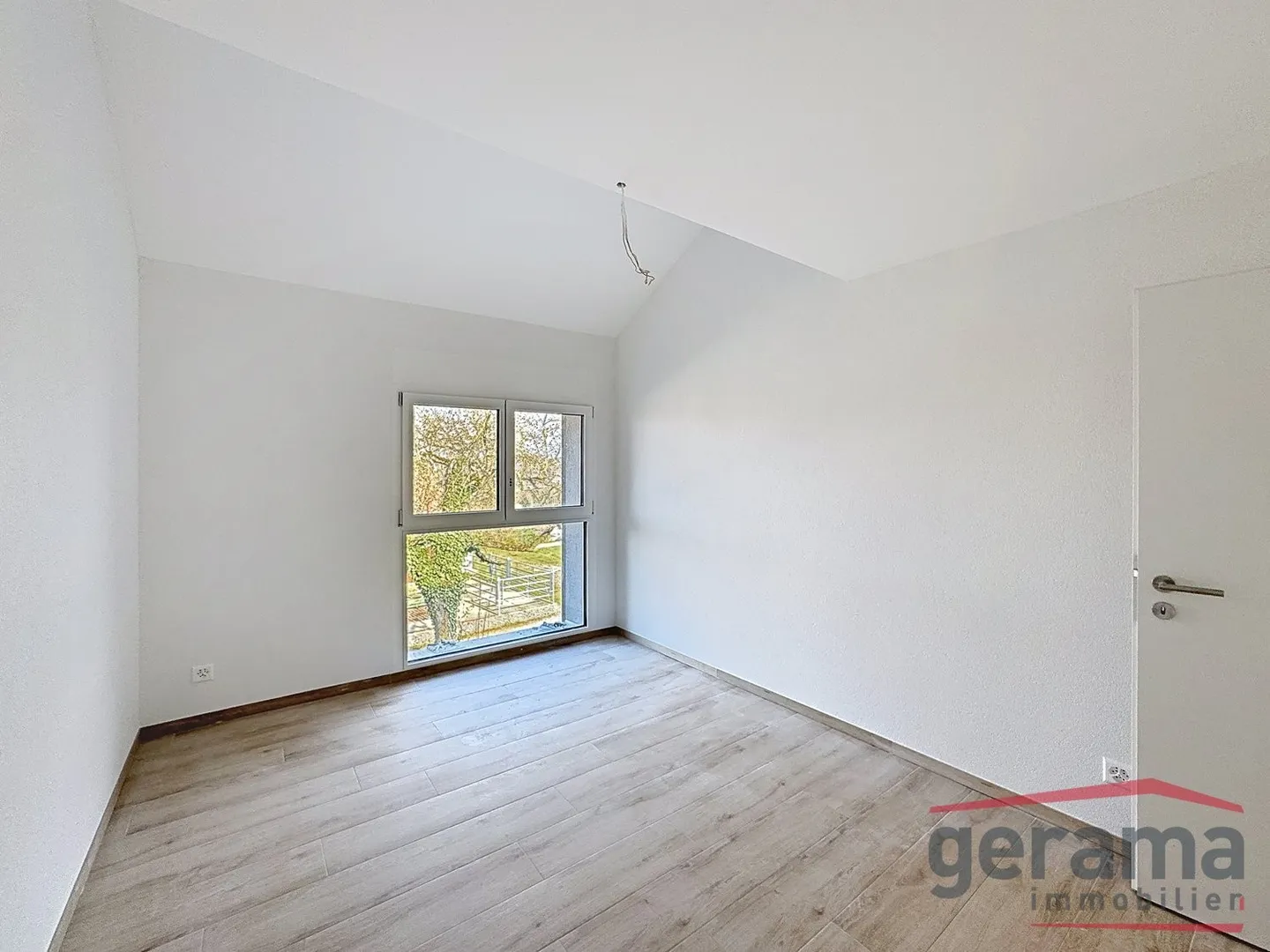 Stunning neue Villa in Nuvilly - Foto 3 von 6