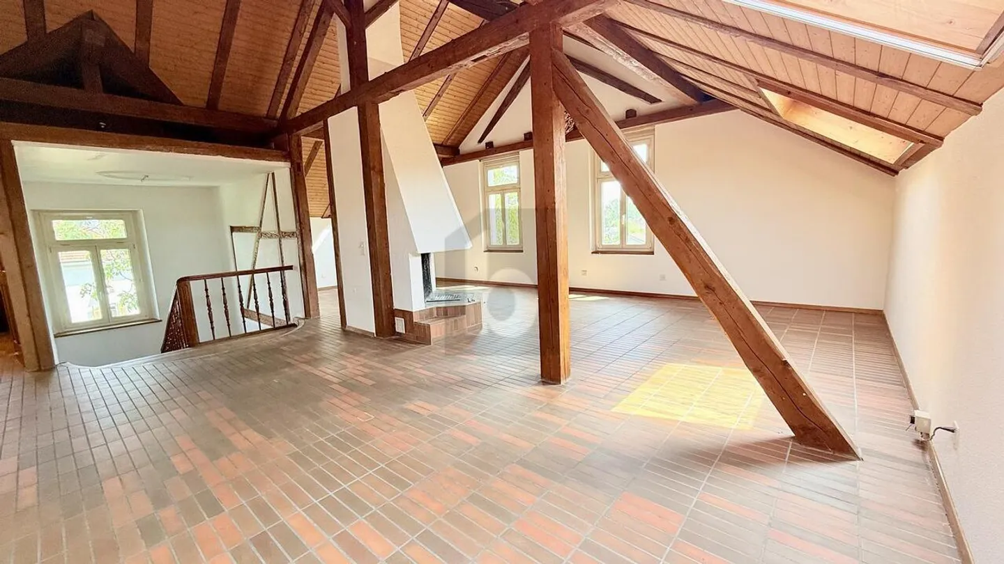 Grosszügige Maisonette mit Garten - Foto 2 von 6