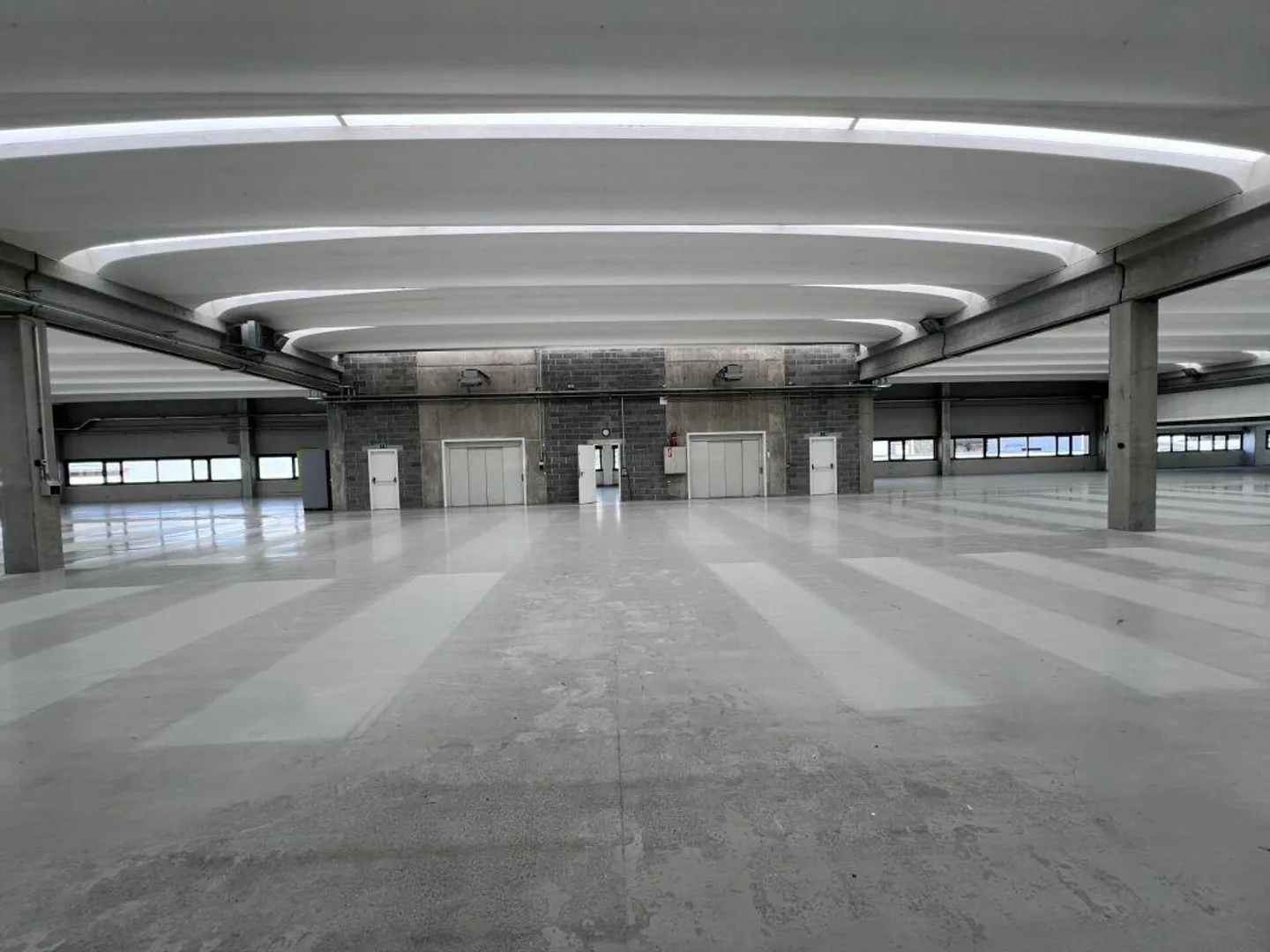 Industrial/Craft/Office Space (divisible) - Photo 1 of 3