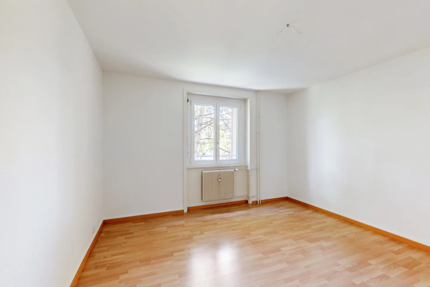 Renting without Deposit - Enjoy City Life Relaxed - Photo 8 of 9