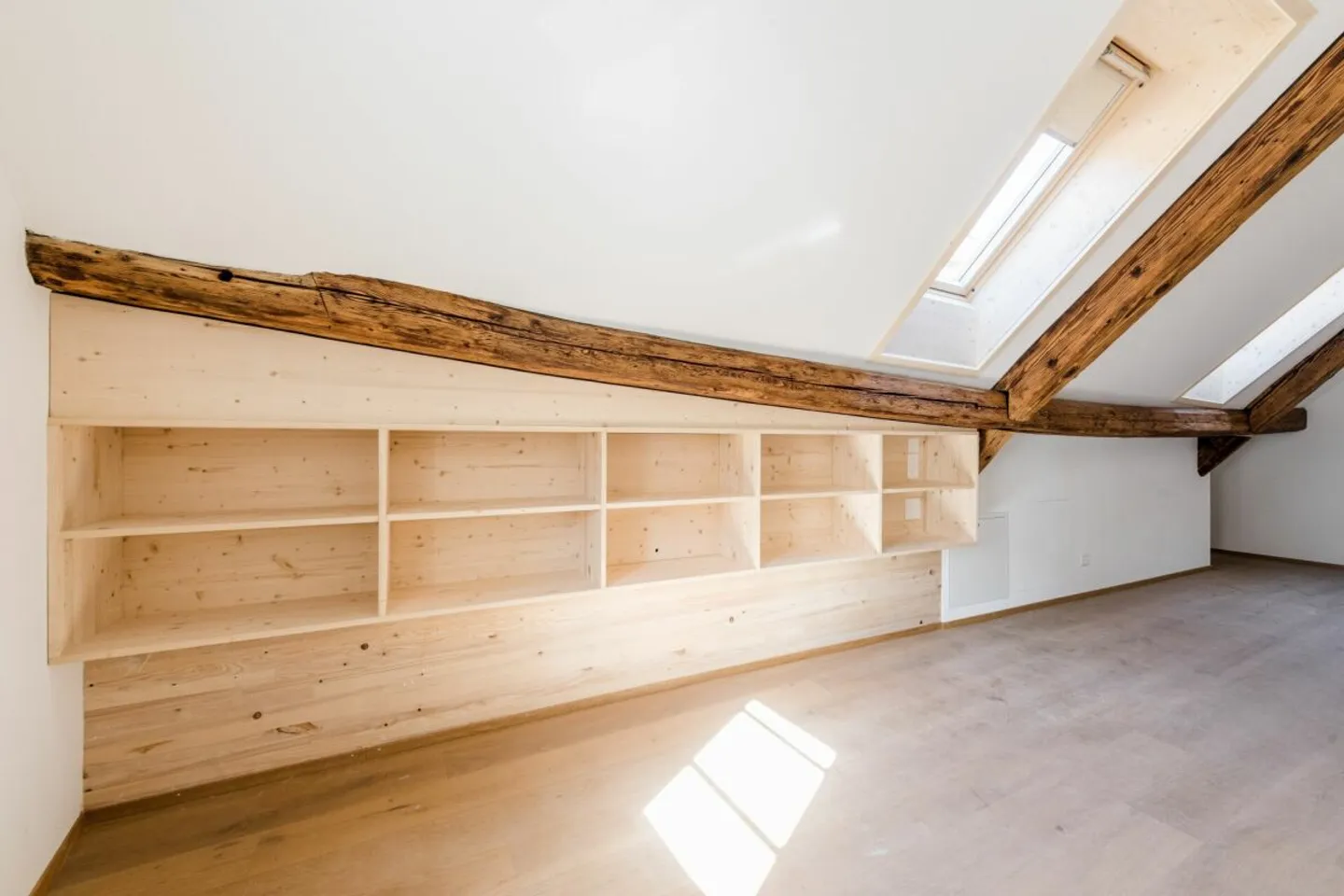 Einzigartige 3.5-Zimmer-Maisonettewohnung im Herzen der Altstadt - Photo 5 sur 16