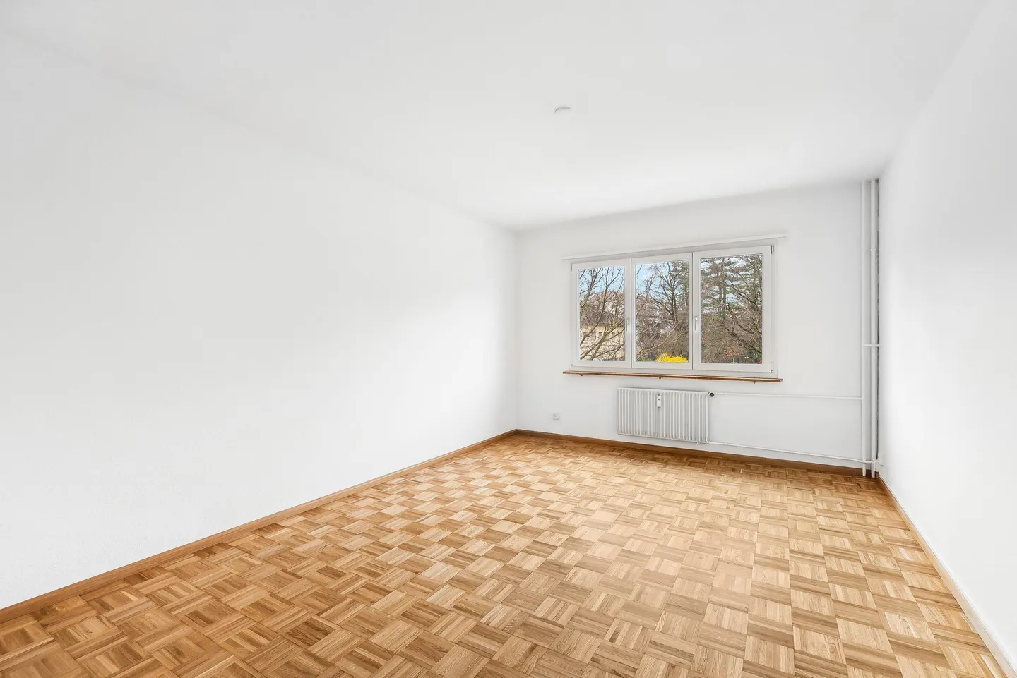 Rent a 3 rooms apartment in Riehen - Photo 3 of 8