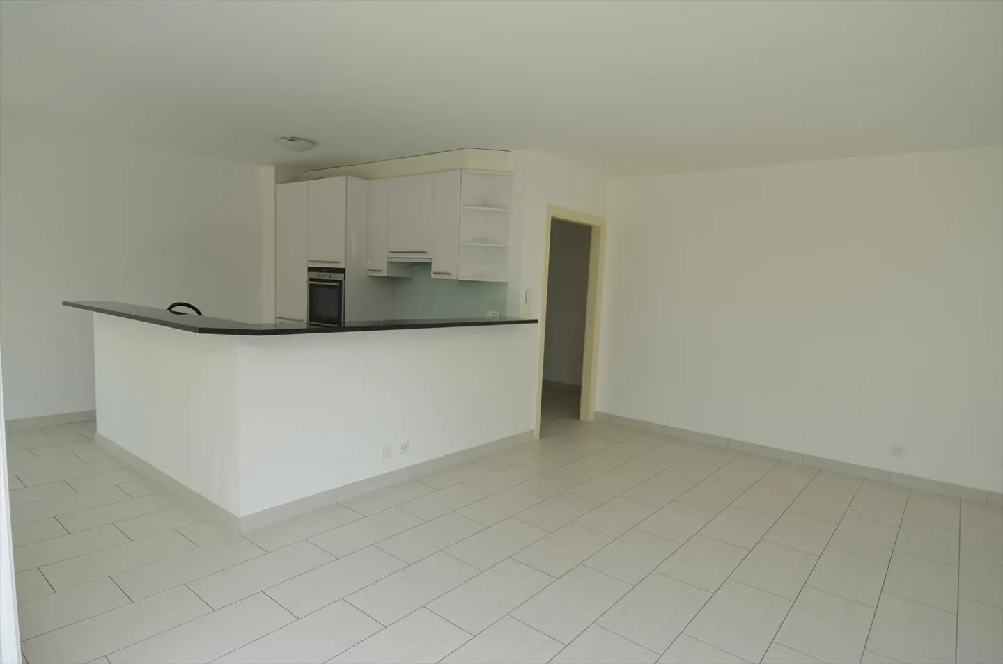 Wohnung mit Terrasse 5,5 Zimmer - Foto 4 von 14