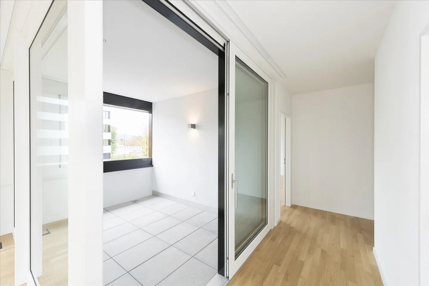 Modernes Apartment mit Aussicht - Foto 7 von 8