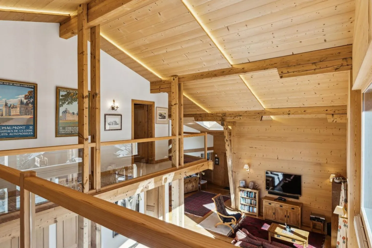 Chalet mit 10 Zimmern - Foto 7 von 13