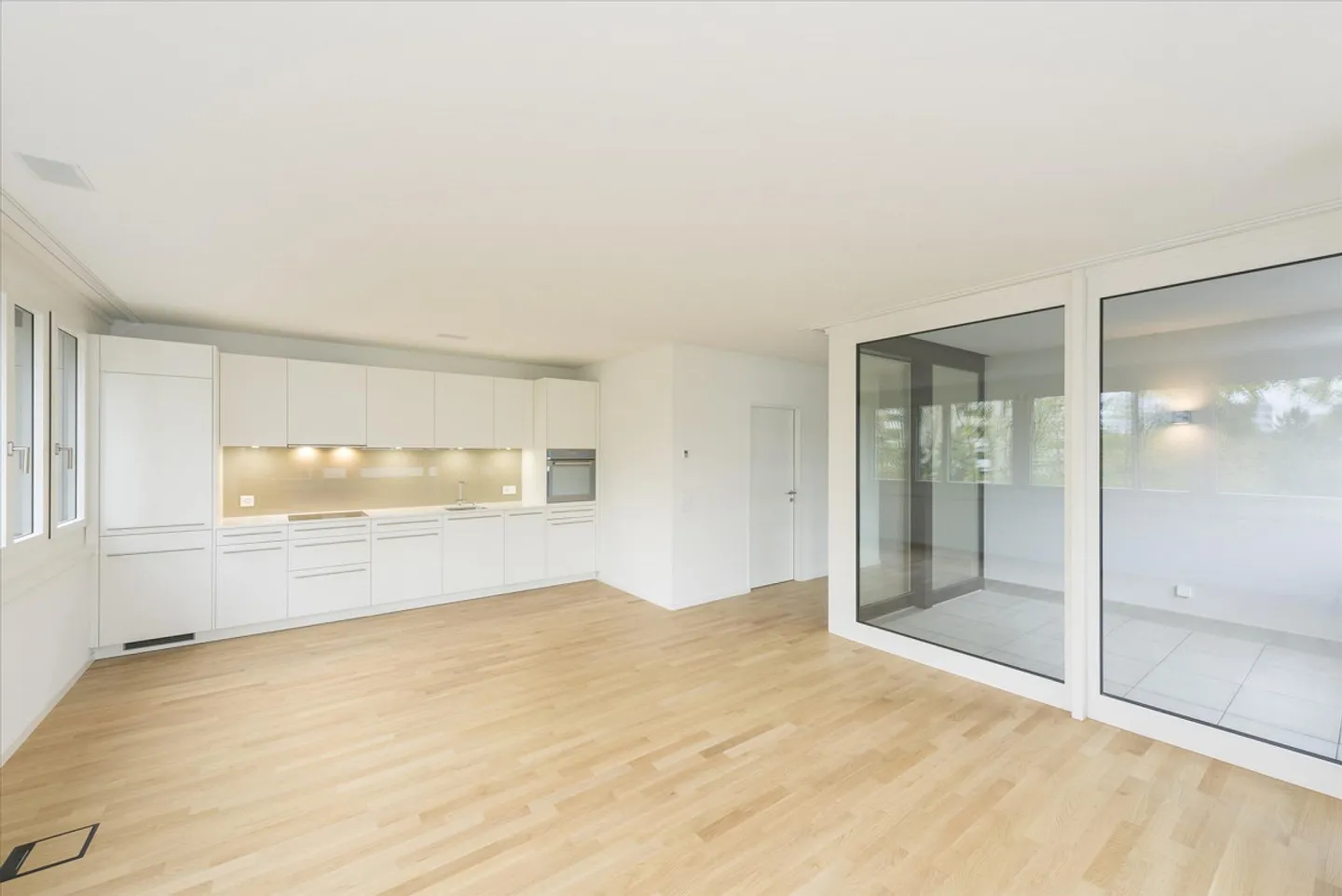 Modernes Apartment mit Aussicht - Foto 3 von 8