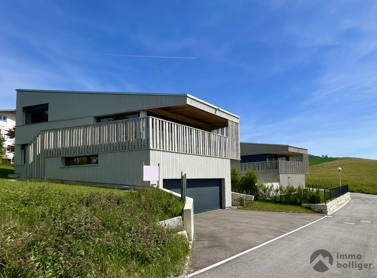 Modernes Einfamilienhaus - Foto 1 von 8