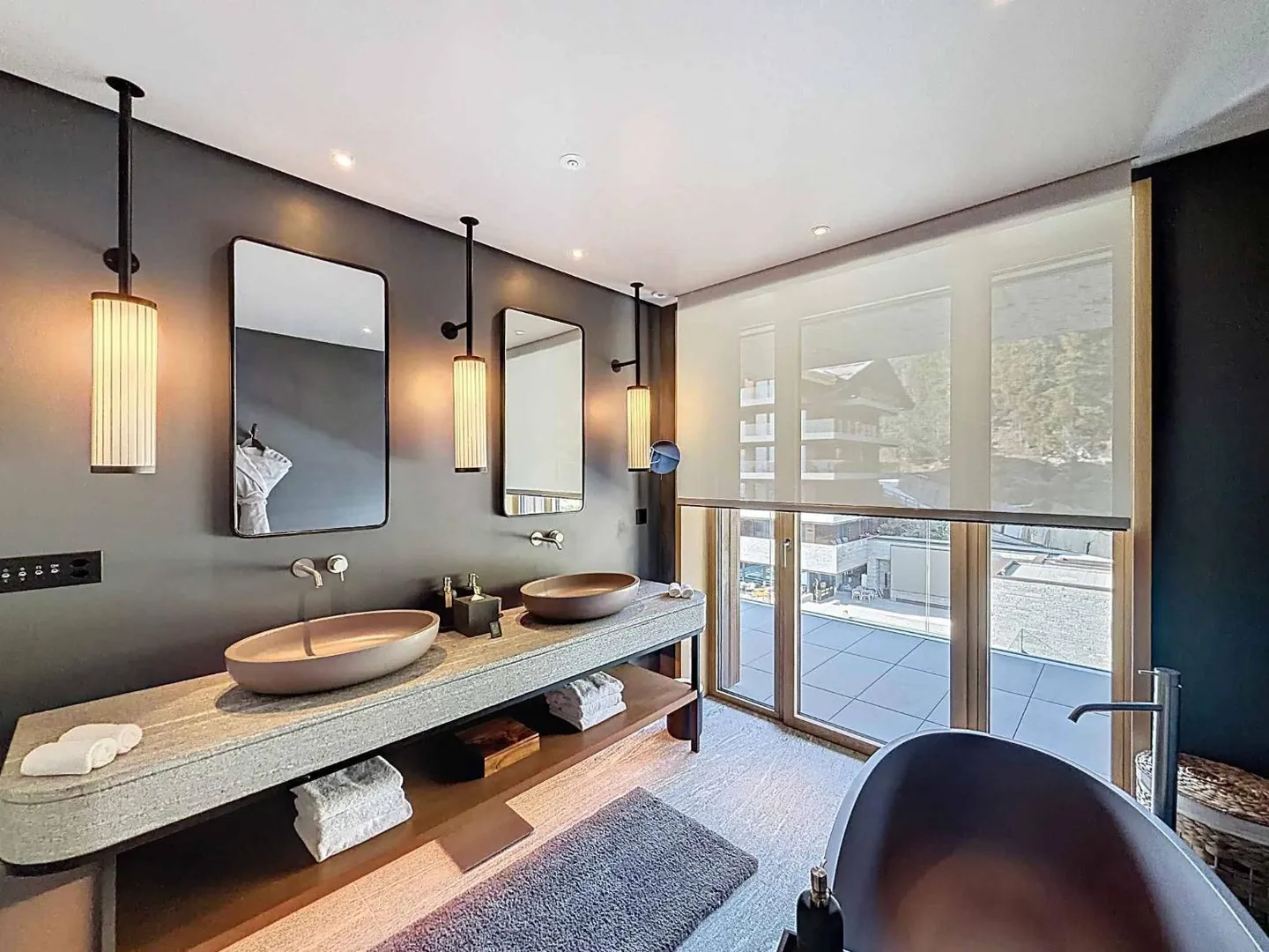 Appartamento di Lusso con Vista Alpina - Foto 6 di 13