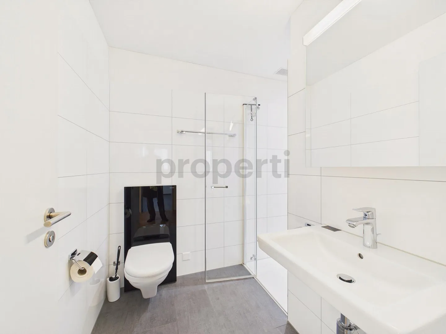 Appartement moderne de 4,5 pièces avec balcon, Ufhusen - Photo 8 sur 10