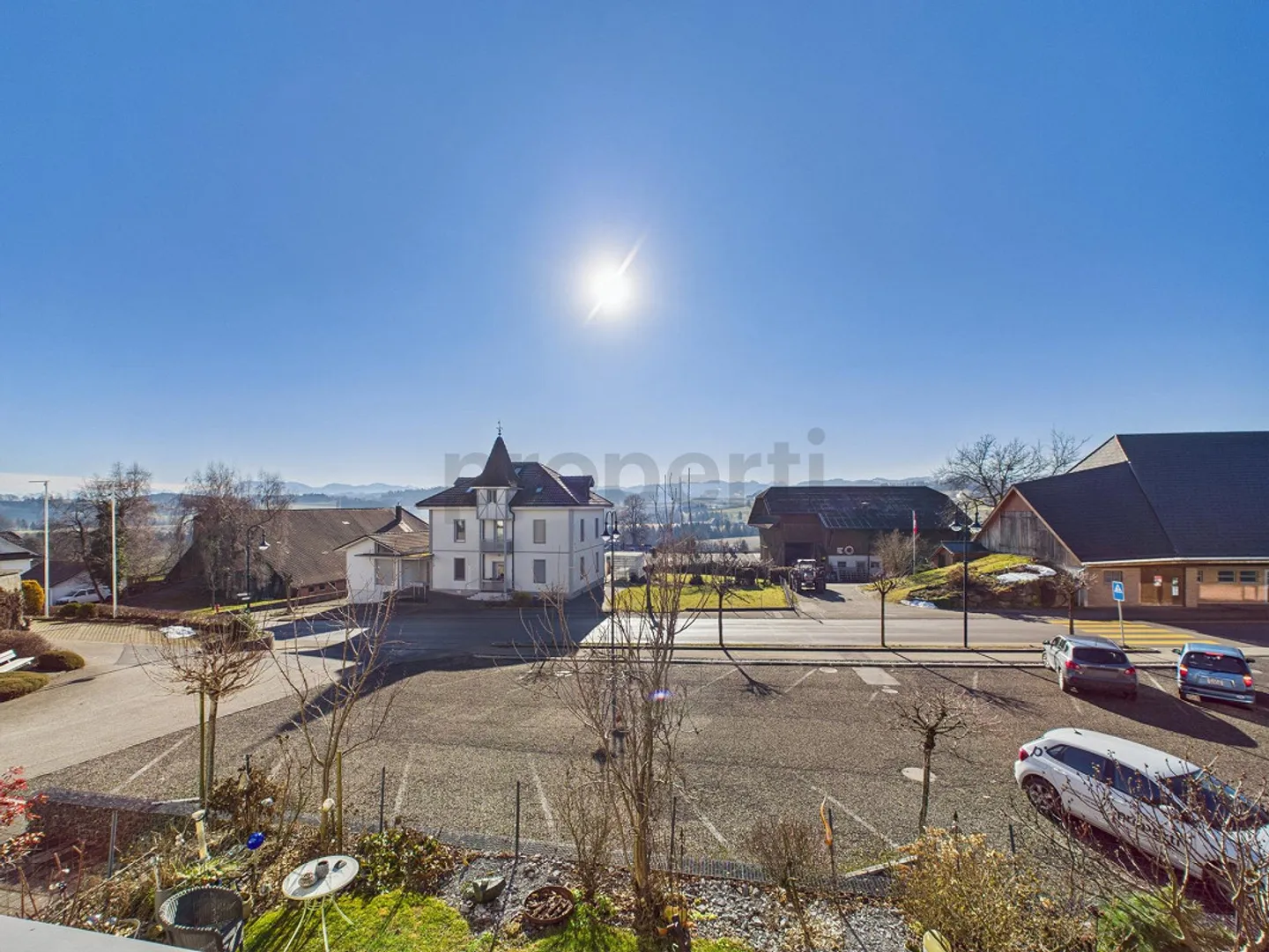 Appartement moderne de 4,5 pièces avec balcon, Ufhusen - Photo 9 sur 10