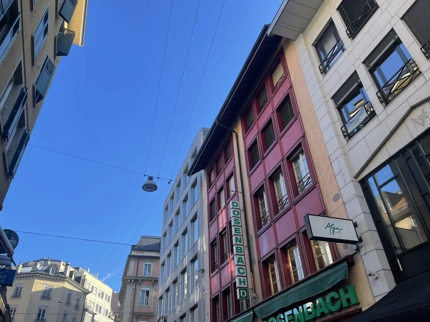 In the heart of Lausanne - Photo 2 of 2