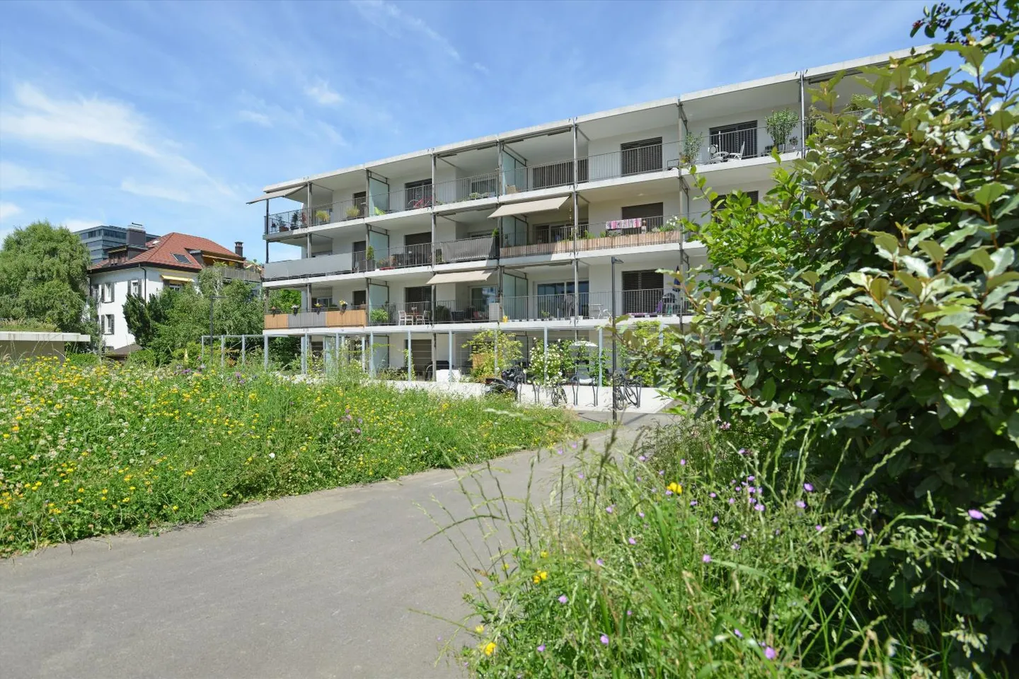 Seenah, vivre au calme et moderne ? Ici, votre recherche se termine ! - Photo 1 sur 6