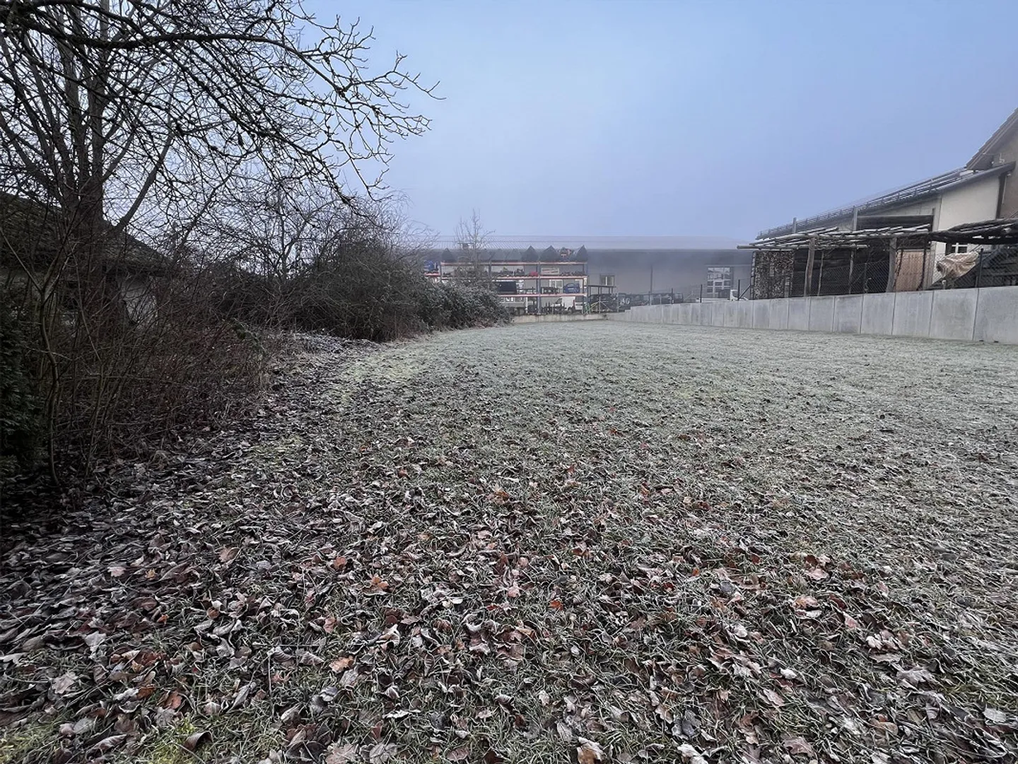 Terreno edificabile con edificio da demolire e terreno edificabile aggiuntivo - Foto 6 di 7