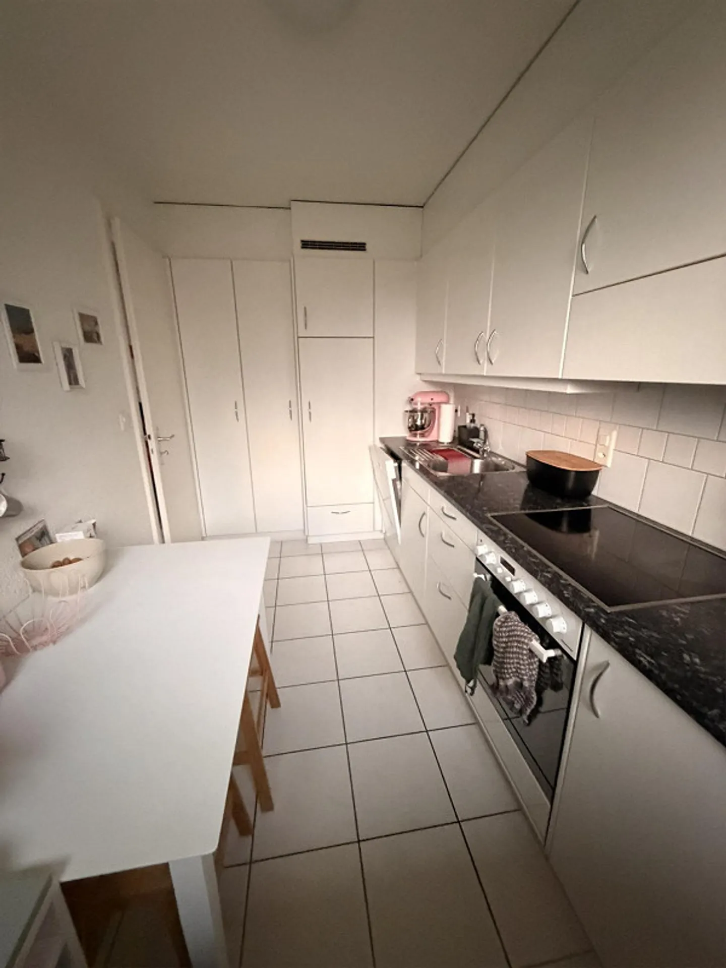 Appartement 2,5 pièces dans l'Enge extérieure - Photo 3 sur 8
