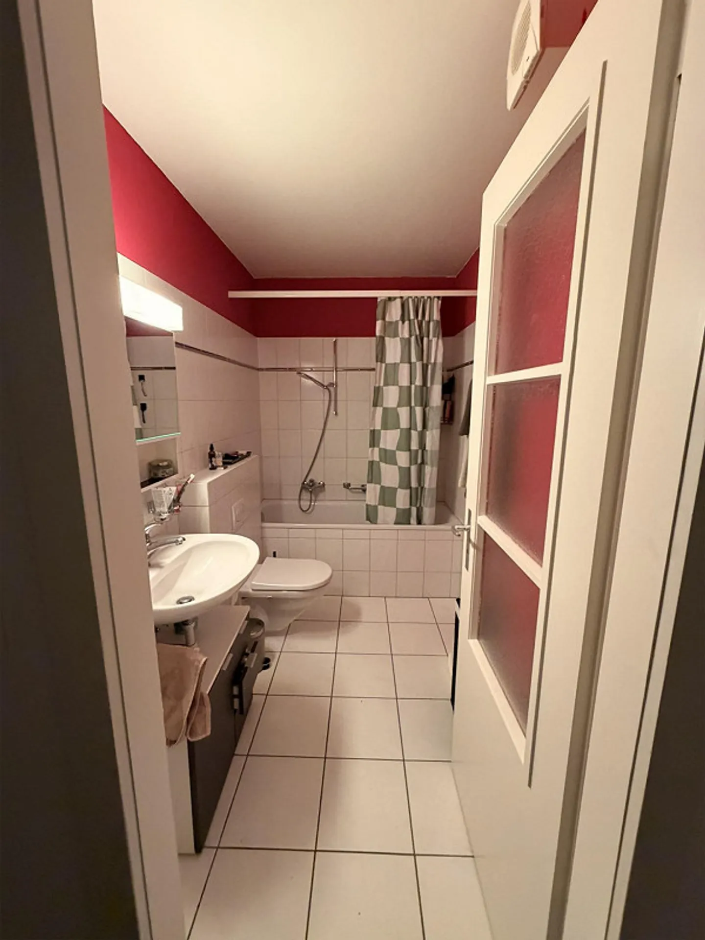 Appartement 2,5 pièces dans l'Enge extérieure - Photo 4 sur 8