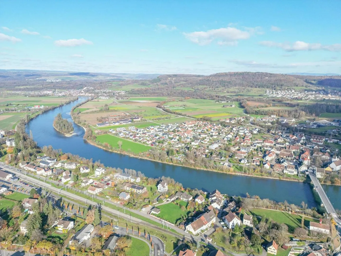 Komfortable 4.5 Zimmer-Wohnung mit sonnigem Balkon-zentral gelegen - Foto 13 von 13