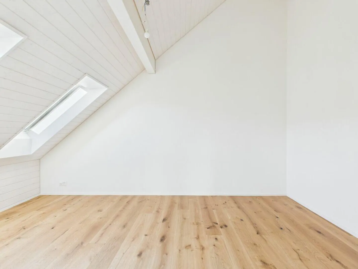 Charmantes Familienhaus mit Garten - Foto 9 von 10