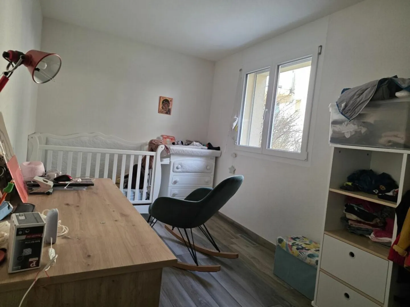 ZU ERGREIFEN - 4,5-Zimmer-Wohnung mit Terrasse und Innenparkplätzen - Foto 7 von 12