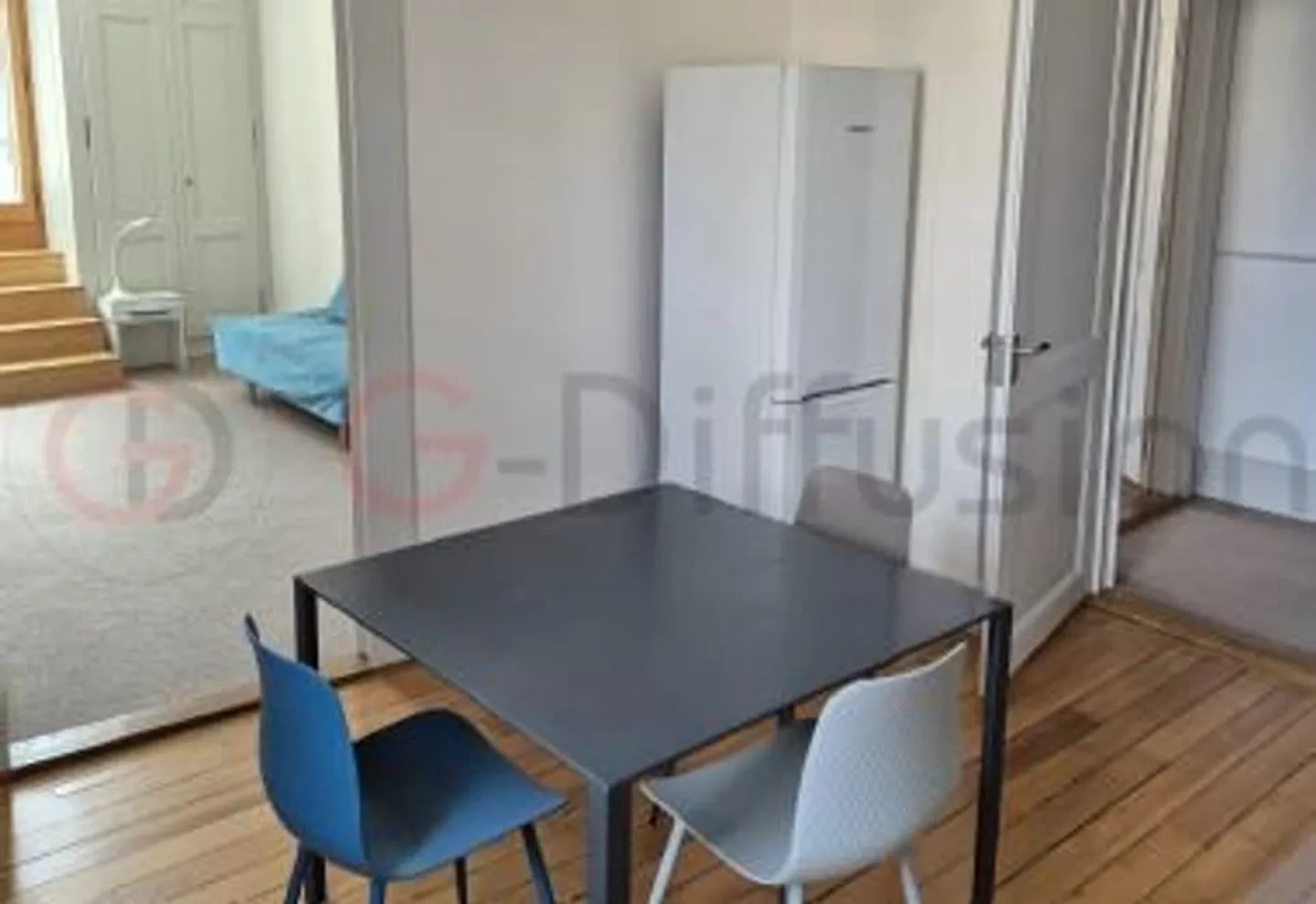 Location Appartement 3,5 pièces en Attique au coeur de Vevey - Foto 3 di 11