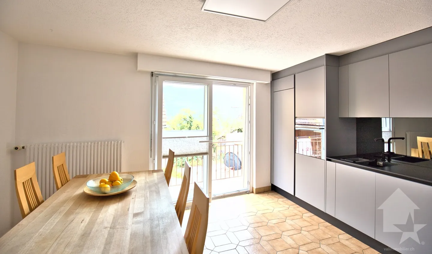 4.5-room apartment with garage and parking space, small PPE 2 apts - Photo 12 of 34