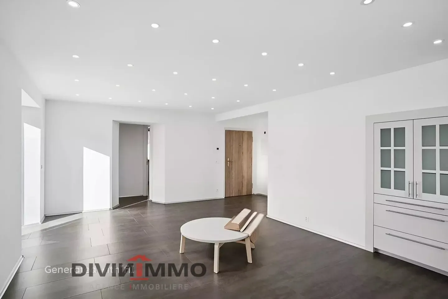 Typical 4.5-room apartment on the 1st floor - Photo 3 of 13