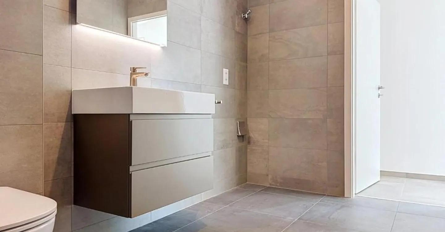 Appartamento 2.5 camere affascinante - Foto 7 di 10