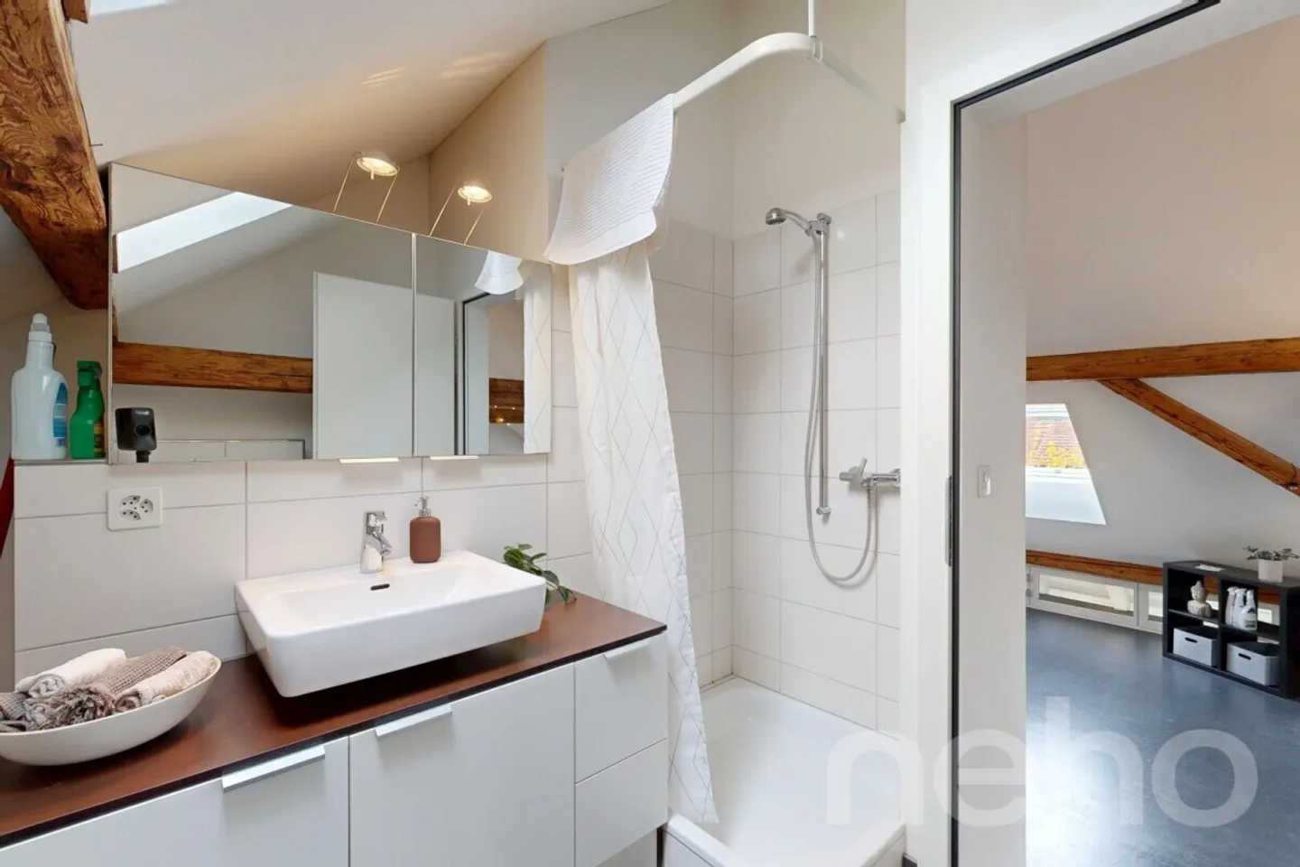 Haus mit zwei Lofts &amp; sep. Parzelle direkt nebenan - Foto 10 von 11
