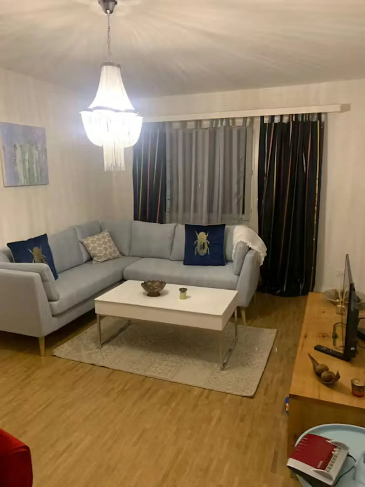 Charmantes Chalet in Zürich - Foto 2 von 10