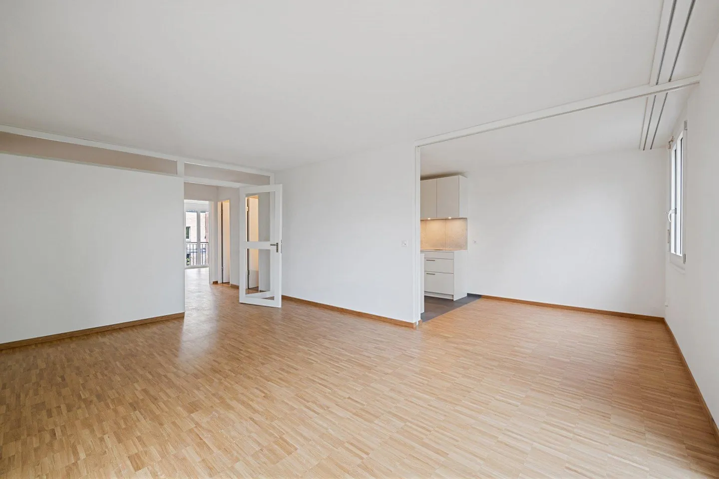 In green surroundings with garden seating area - Photo 2 of 6