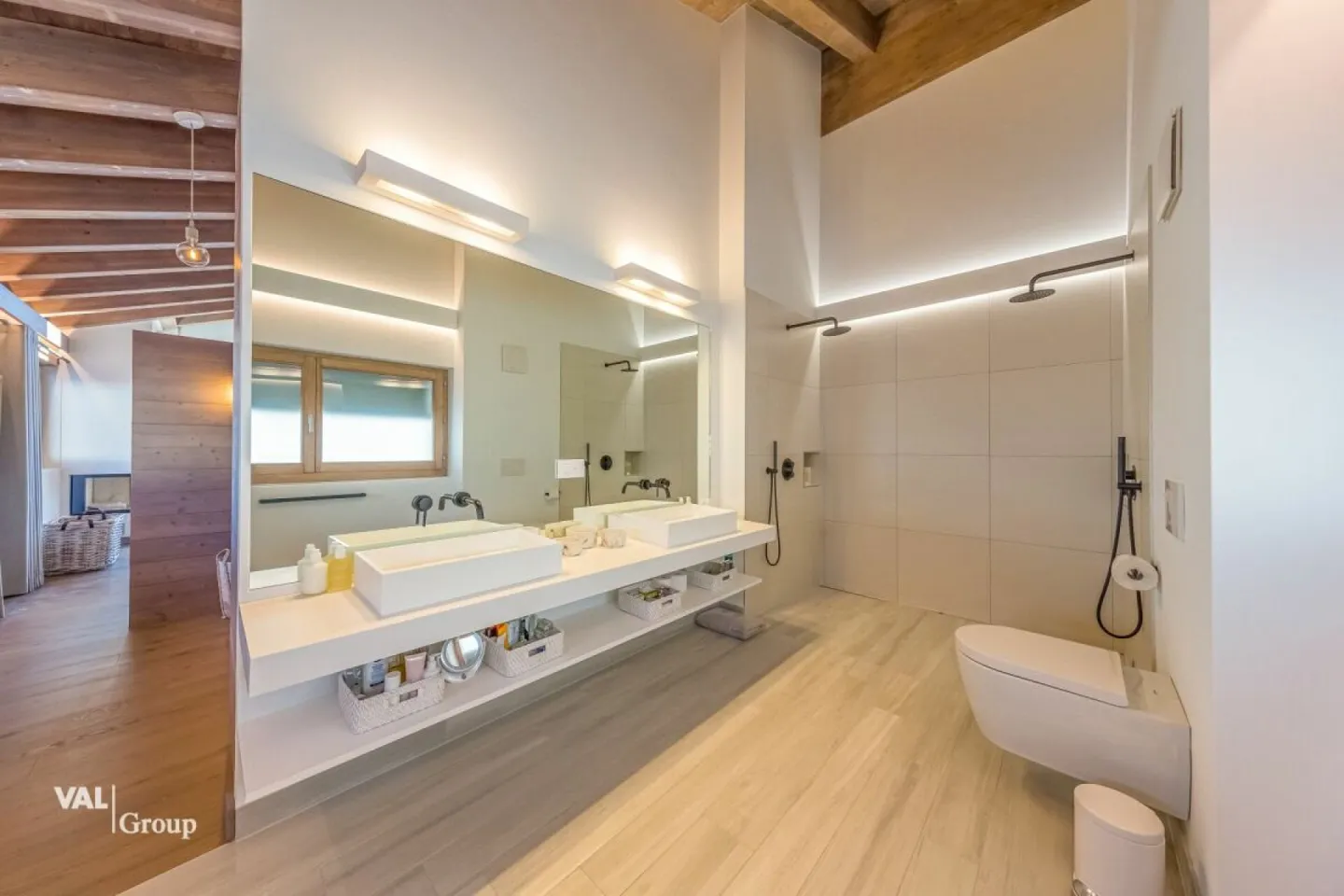 Appartamento 5 locali - Foto 3 di 4