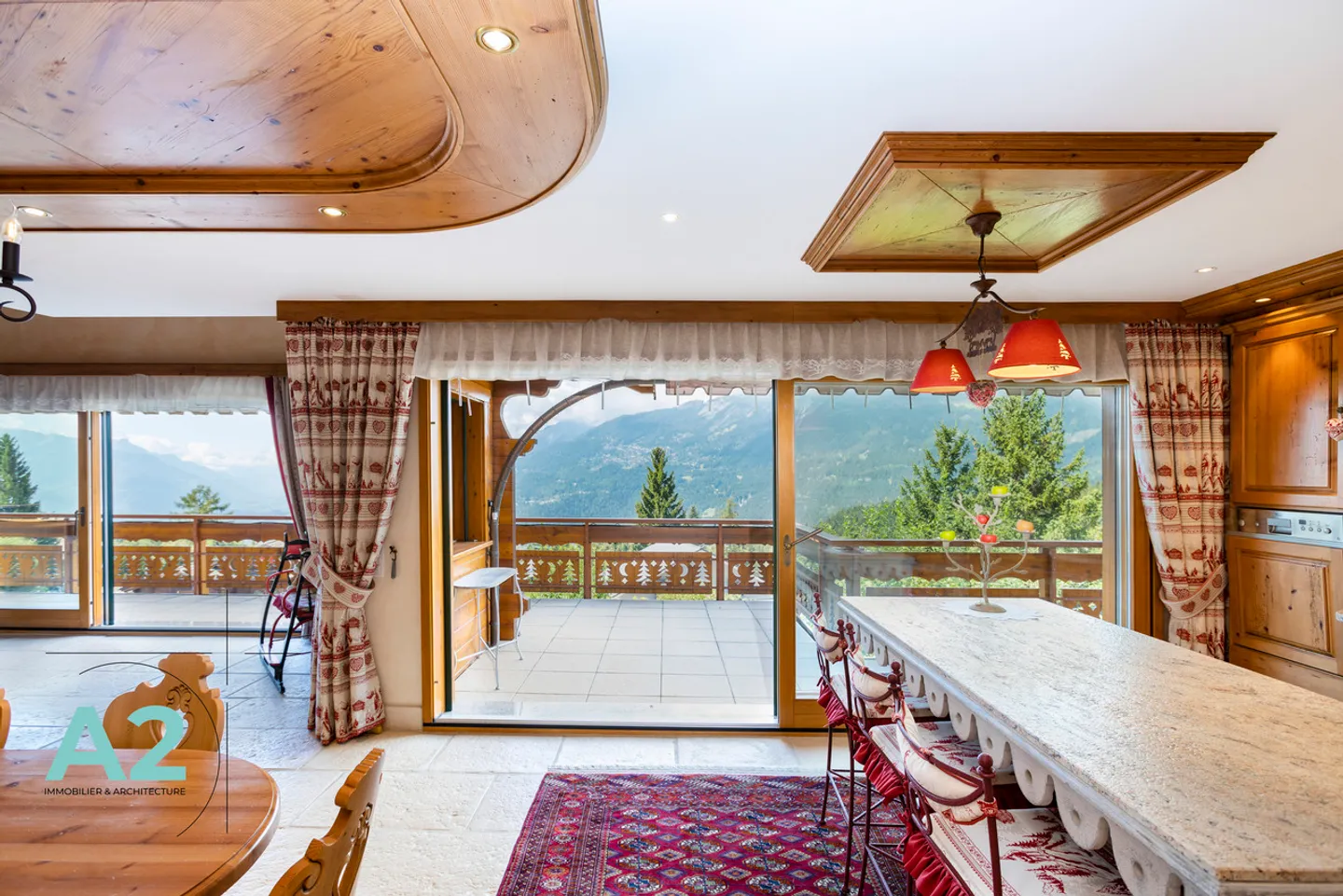 Magnifique appartement en attique avec 3,5 pièces - Photo 2 sur 13