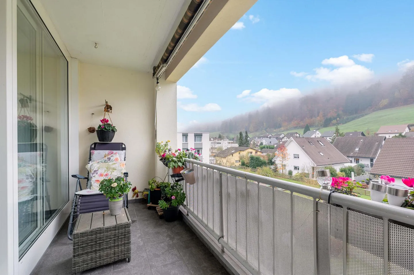 Vivre en haut avec vue sur le Heitersberg - Photo 9 sur 10