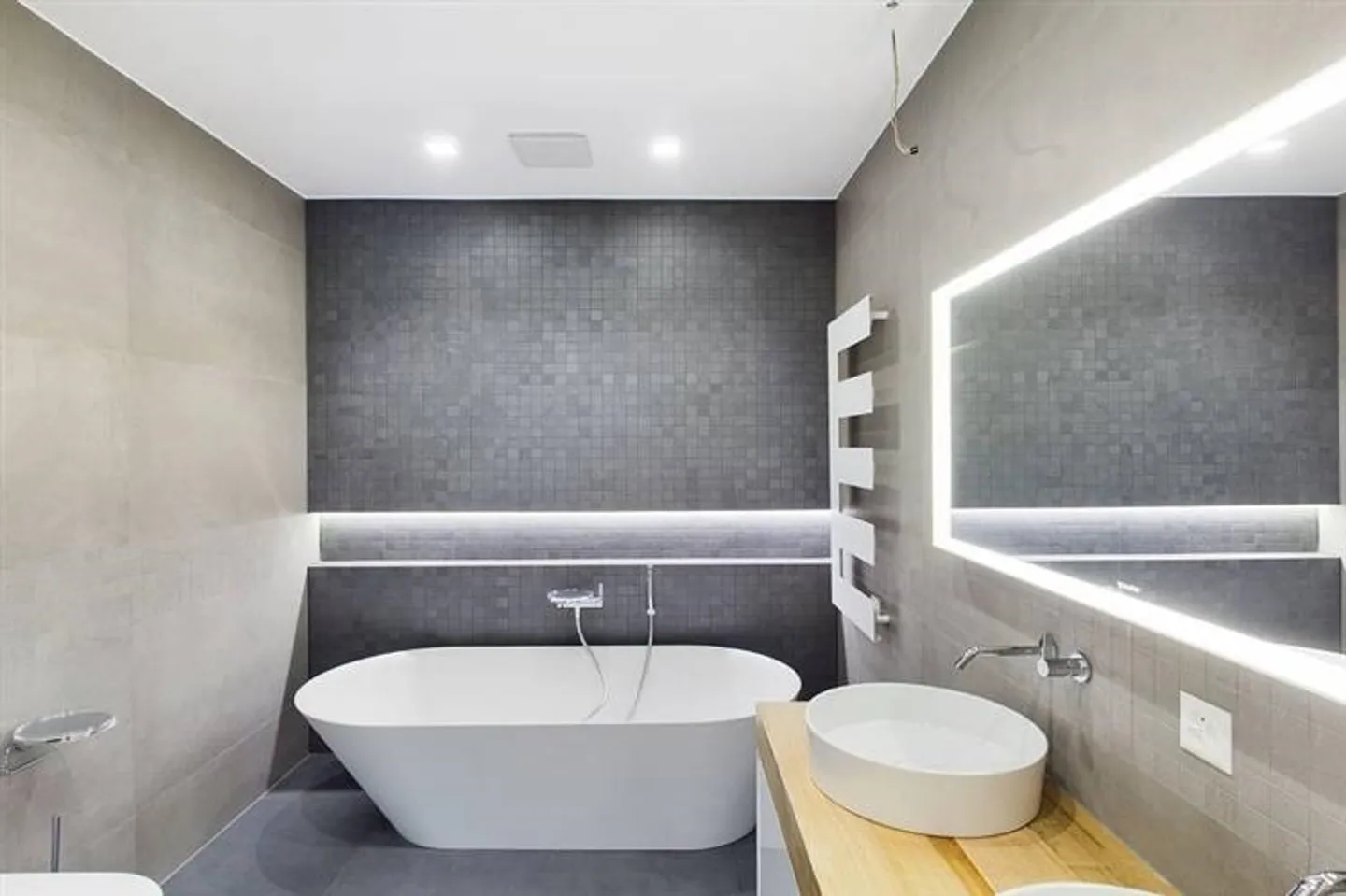 Appartement moderne avec terrasse - Photo 1 sur 1