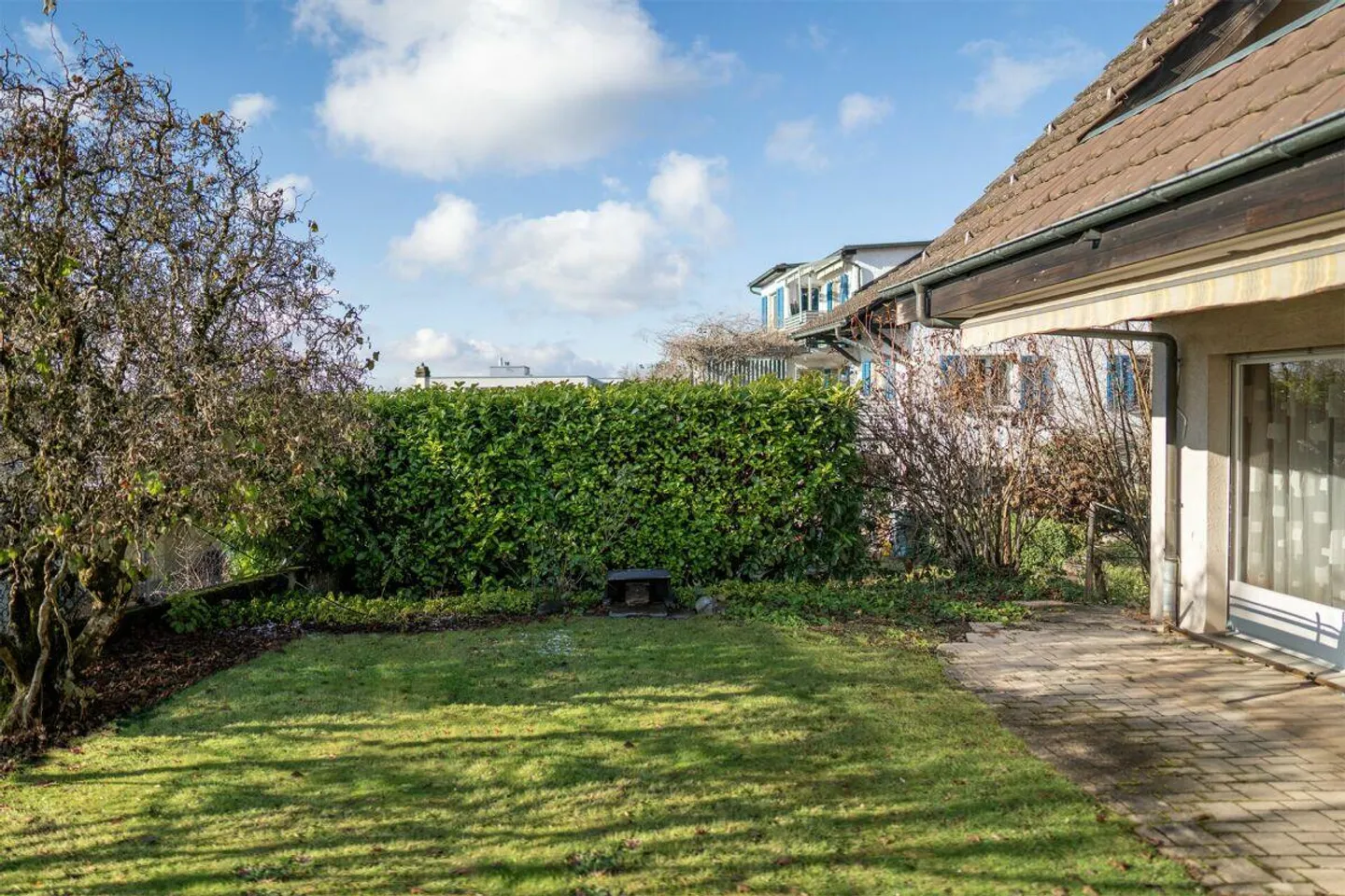 Detached family house in a quiet and very good location - Photo 10 of 13