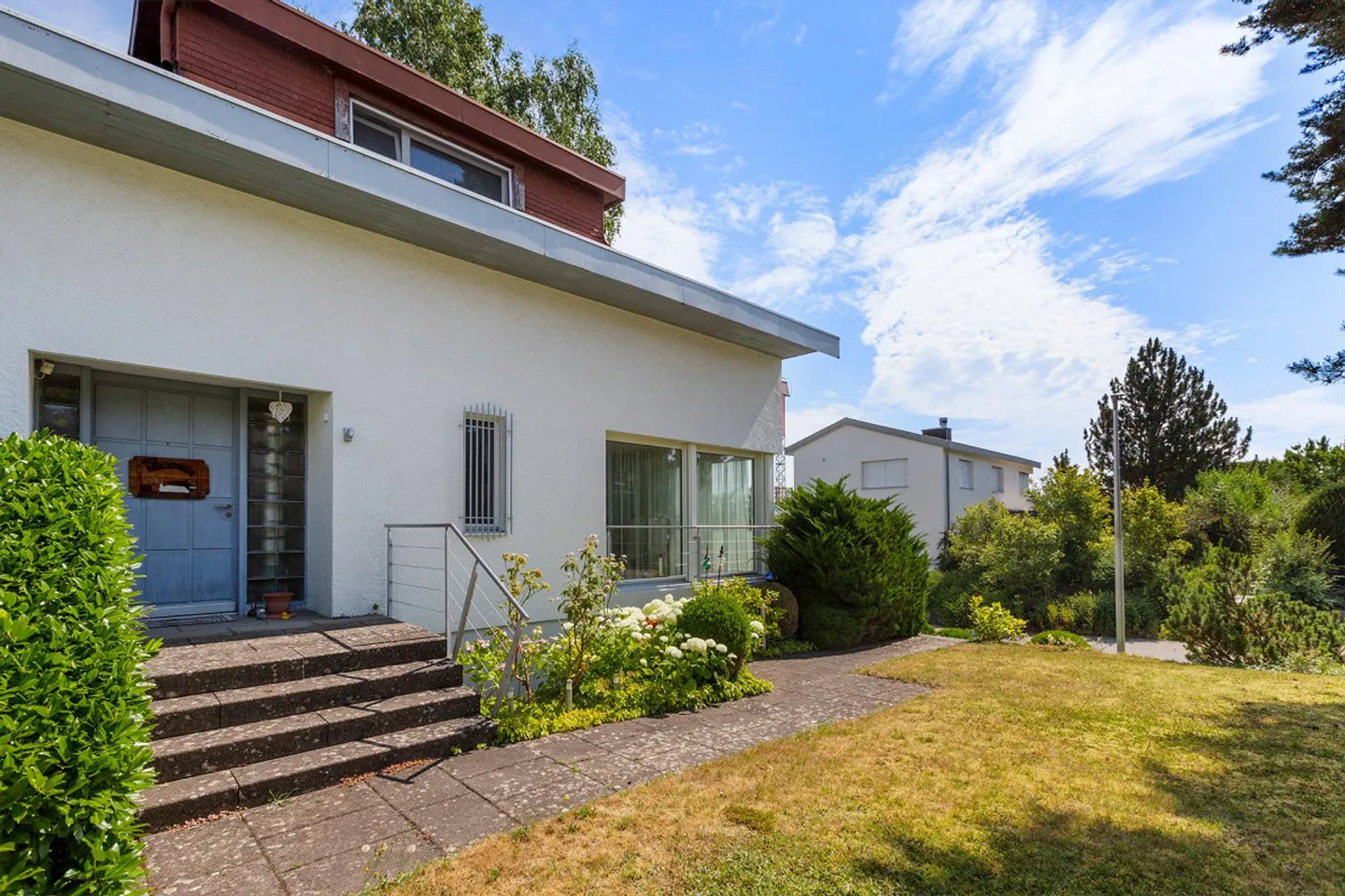 Maison individuelle recherchée dans le meilleur emplacement de Kreuzlingen - Photo 3 sur 6