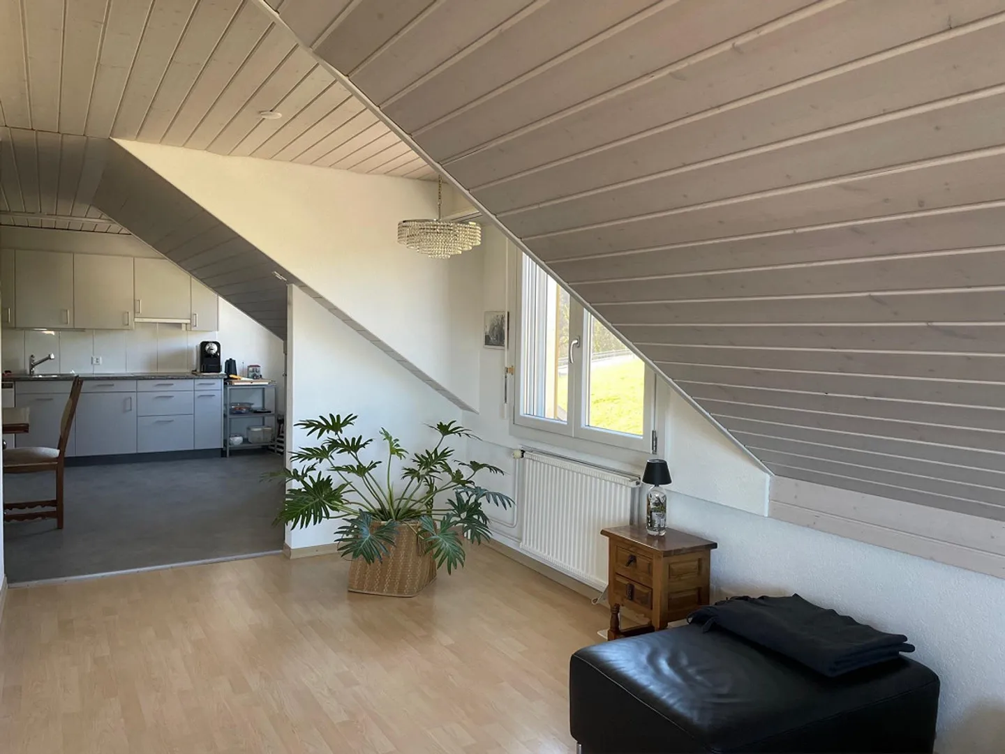 Jolie appartement sous les toits de 3,5 pièces - Photo 1 sur 9