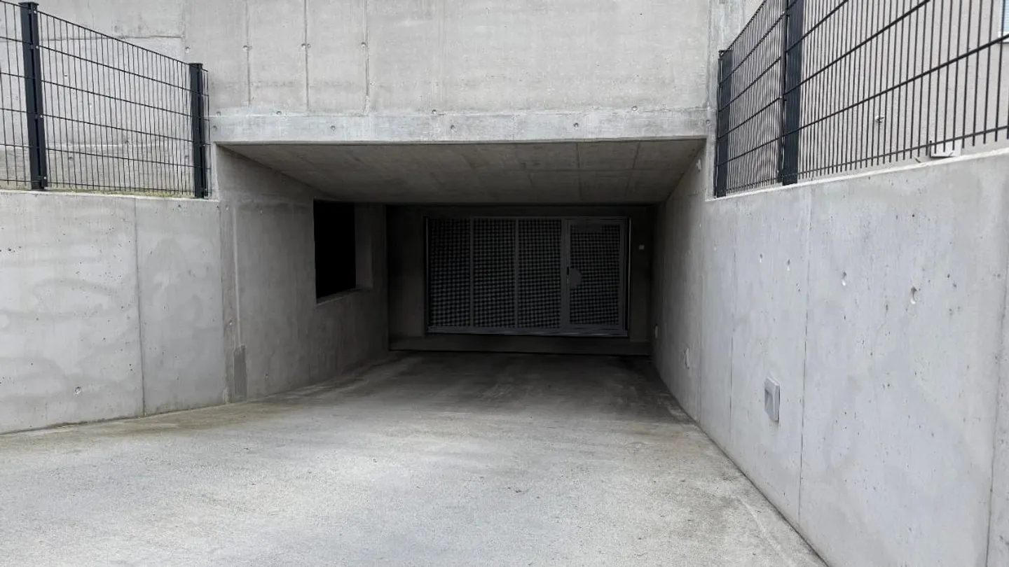 «Tiefgarage» - Foto 1 von 2