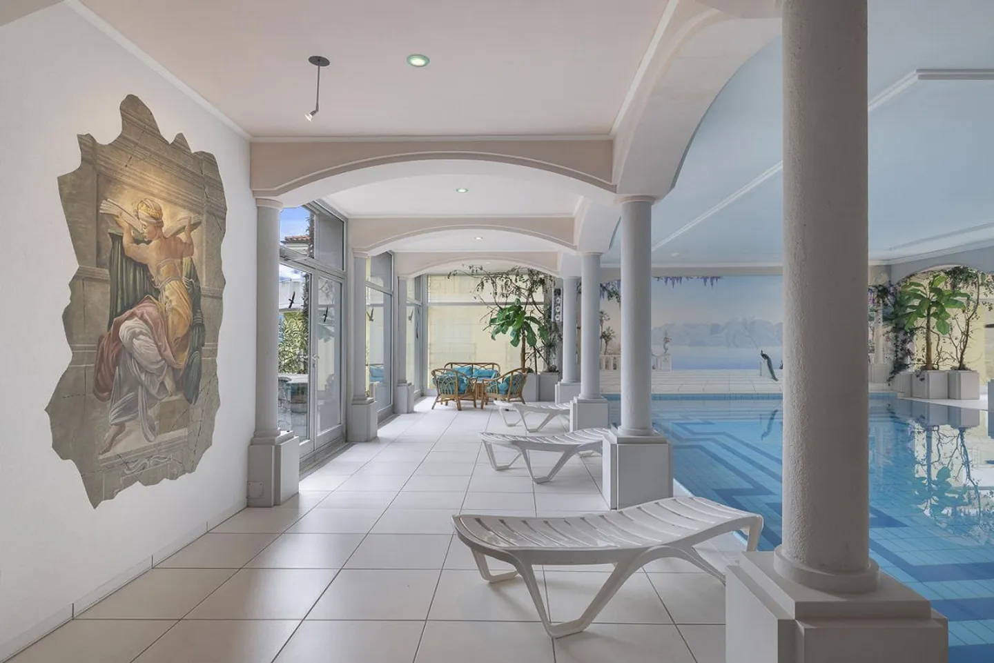 Lake View and Comfort in Muralto – 4.5 Rooms with Spa Area - Photo 15 of 17